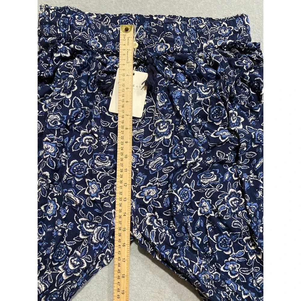 Down East Daily Flared Womens Flare Fall Floral Pants Size XL Blue Floral NWT!